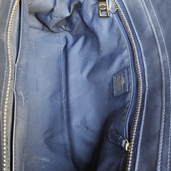 Coach Handbag with long strap - Picture 3 of 5